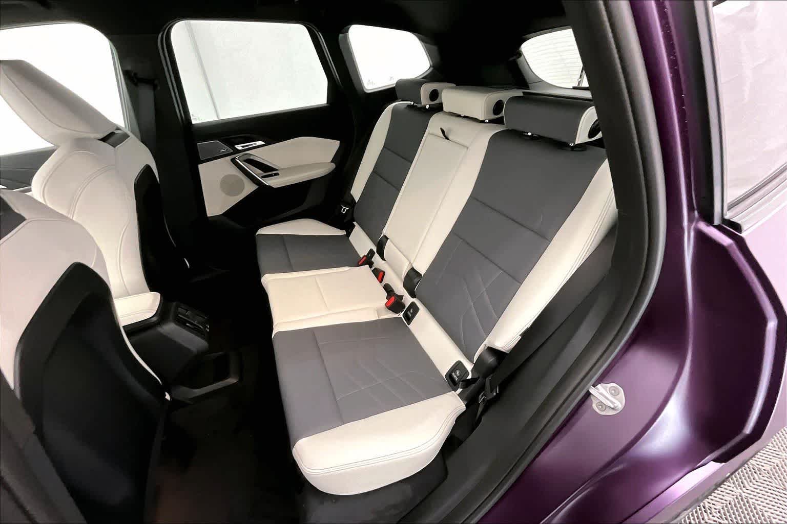 Thumbnail: 2026 BMW X1 - 13