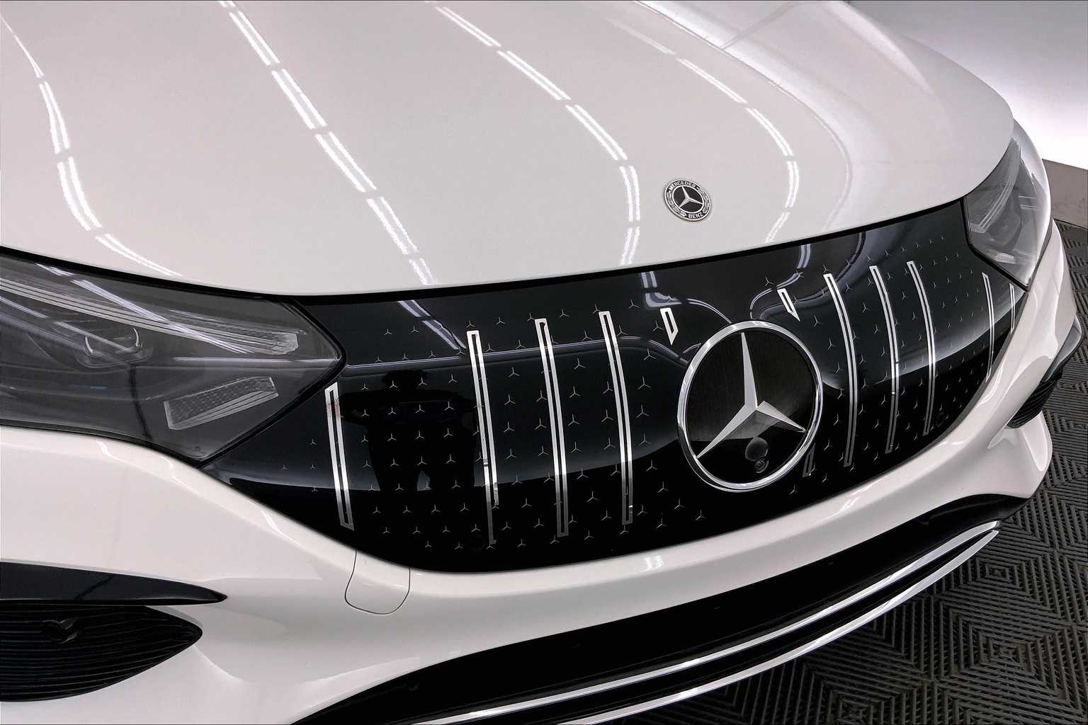 Thumbnail: 2024 Mercedes-Benz EQE - 33