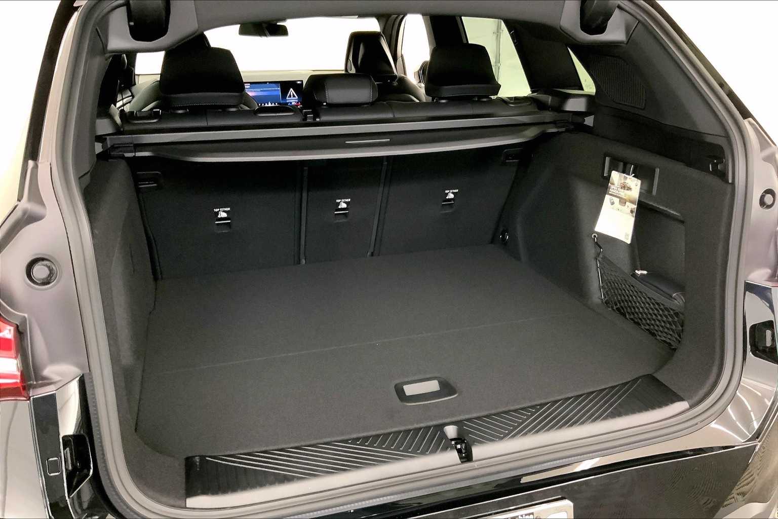 Thumbnail: 2025 BMW X3 - 19