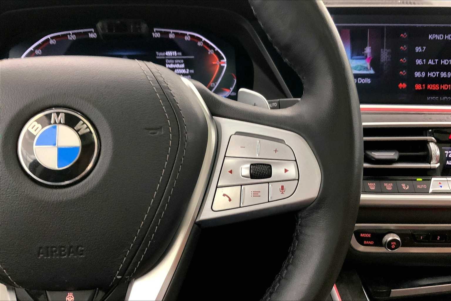 Thumbnail: 2021 BMW X7 - 25