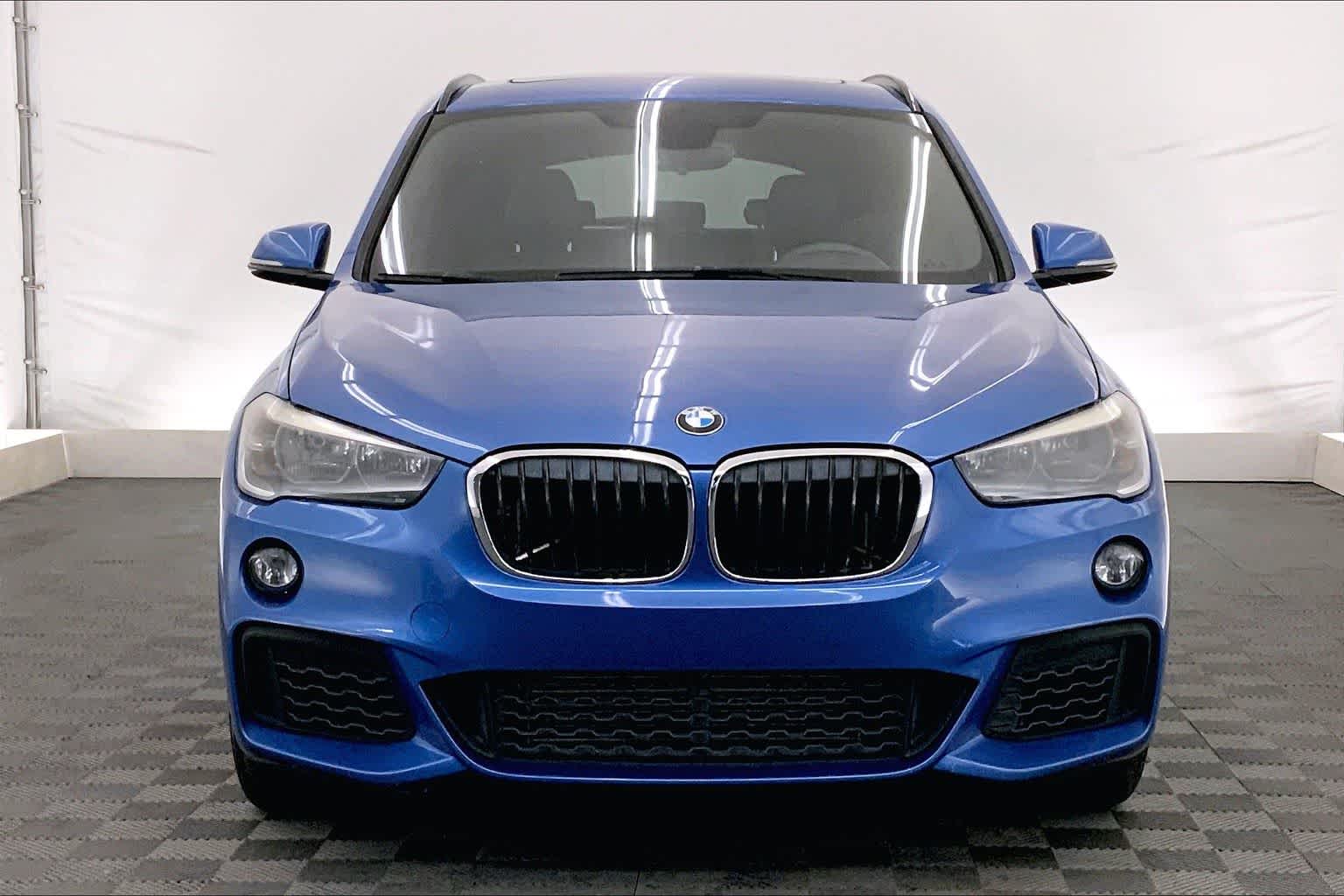 Thumbnail: 2018 BMW X1 - 6