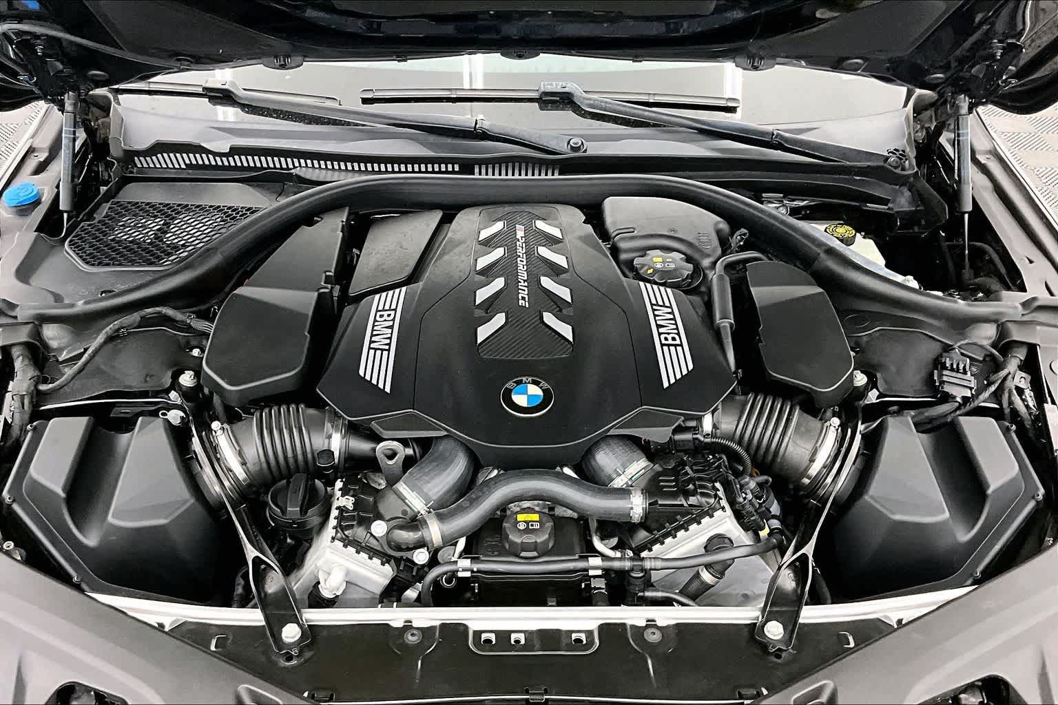 Thumbnail: 2020 BMW 8 Series - 9