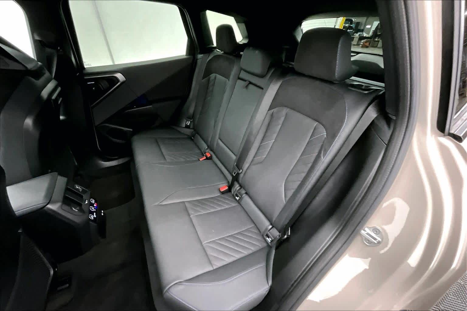 Thumbnail: 2025 BMW X3 - 29