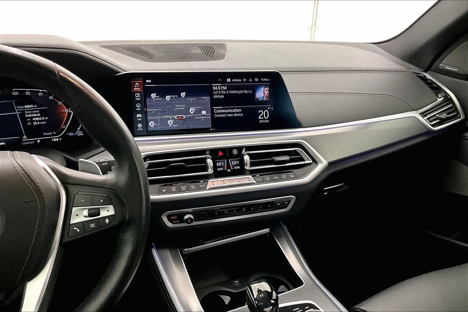 Thumbnail: 2021 BMW X5 - 15