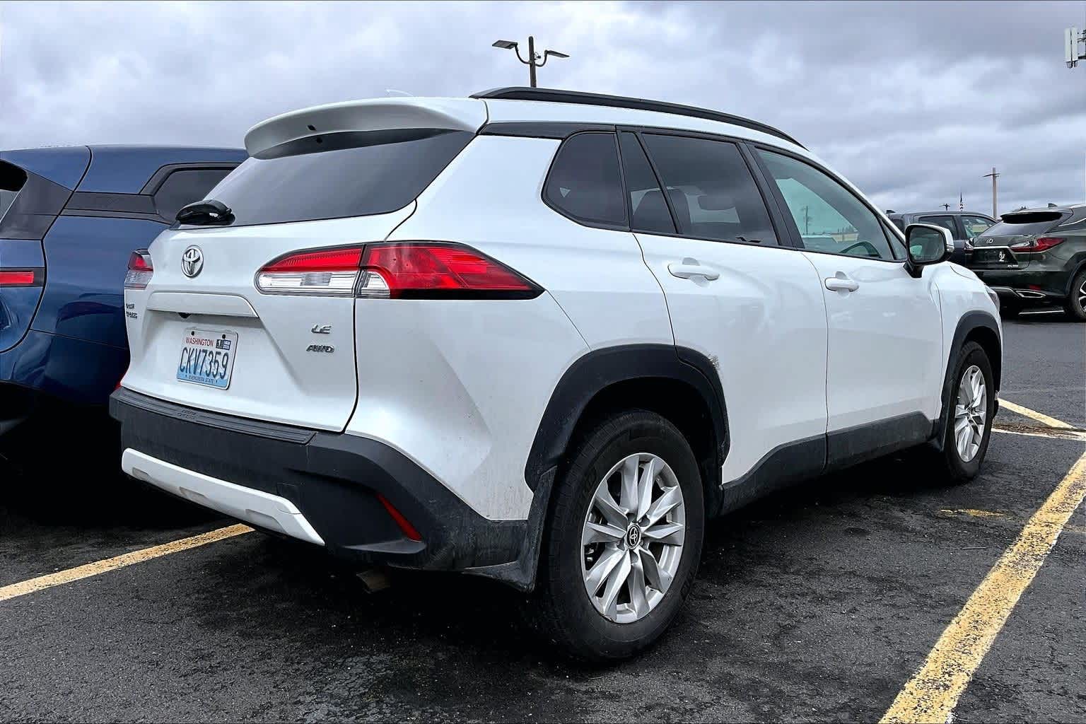 Thumbnail: 2024 Toyota Corolla Cross - 19