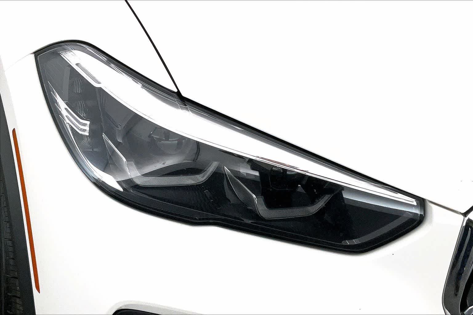 Thumbnail: 2020 BMW X5 - 31