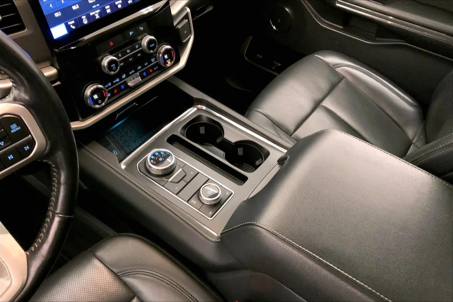 Thumbnail: 2022 Ford Expedition MAX - 16