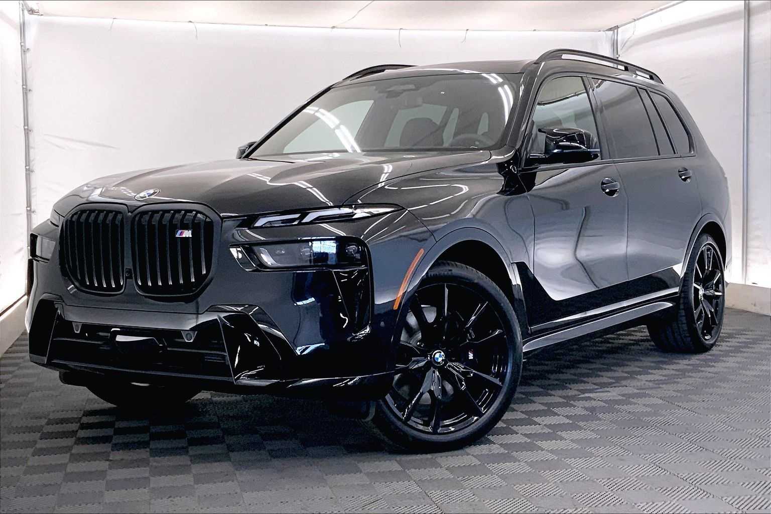 Thumbnail: 2026 BMW X7 - 1