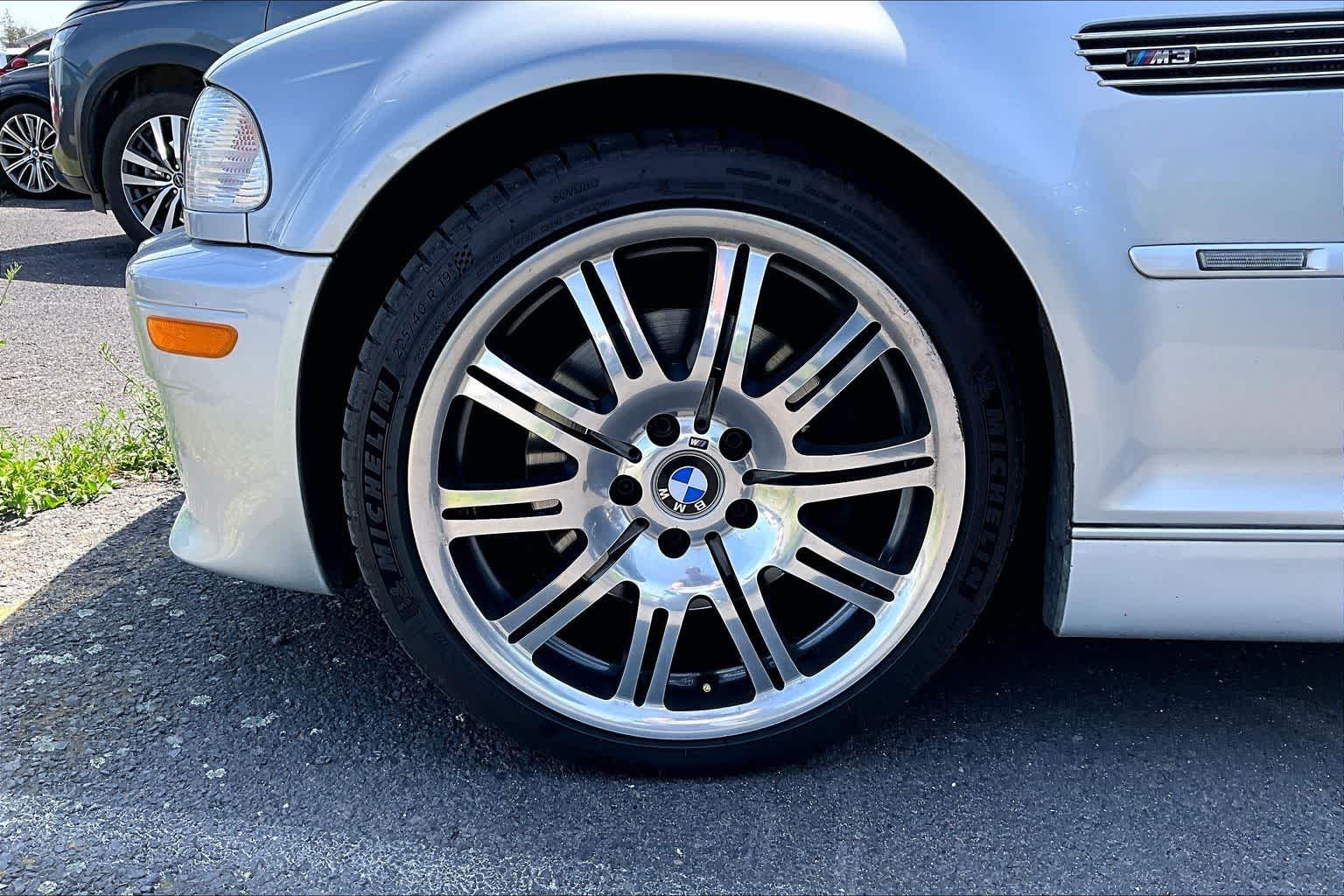 Thumbnail: 2004 BMW M3 - 8