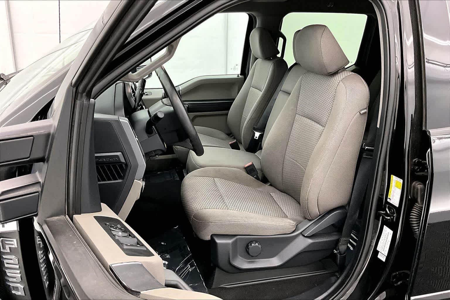 Thumbnail: 2022 Ford F-250 - 11