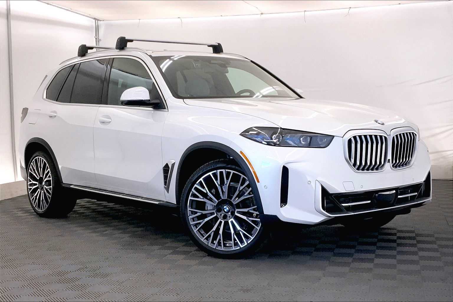 Thumbnail: 2026 BMW X5 - 21