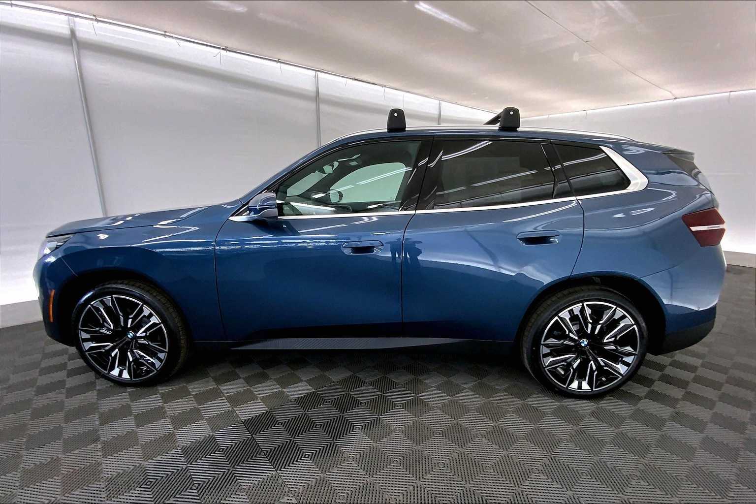 Thumbnail: 2025 BMW X3 - 3