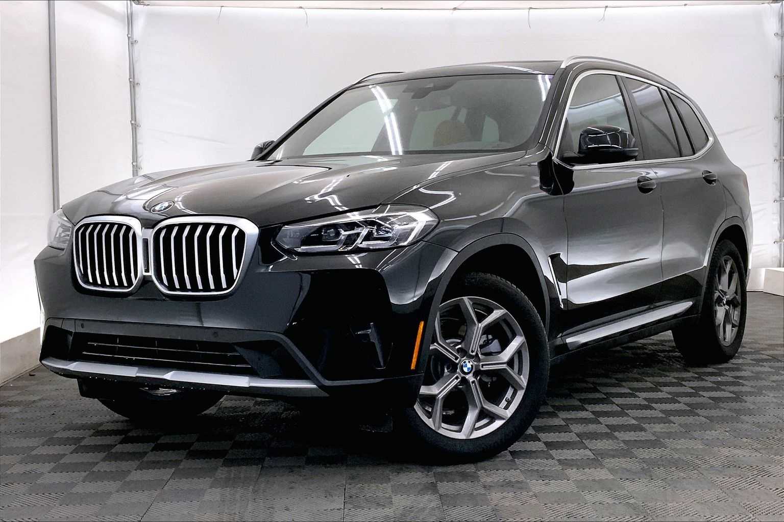 Thumbnail: 2024 BMW X3 - 1