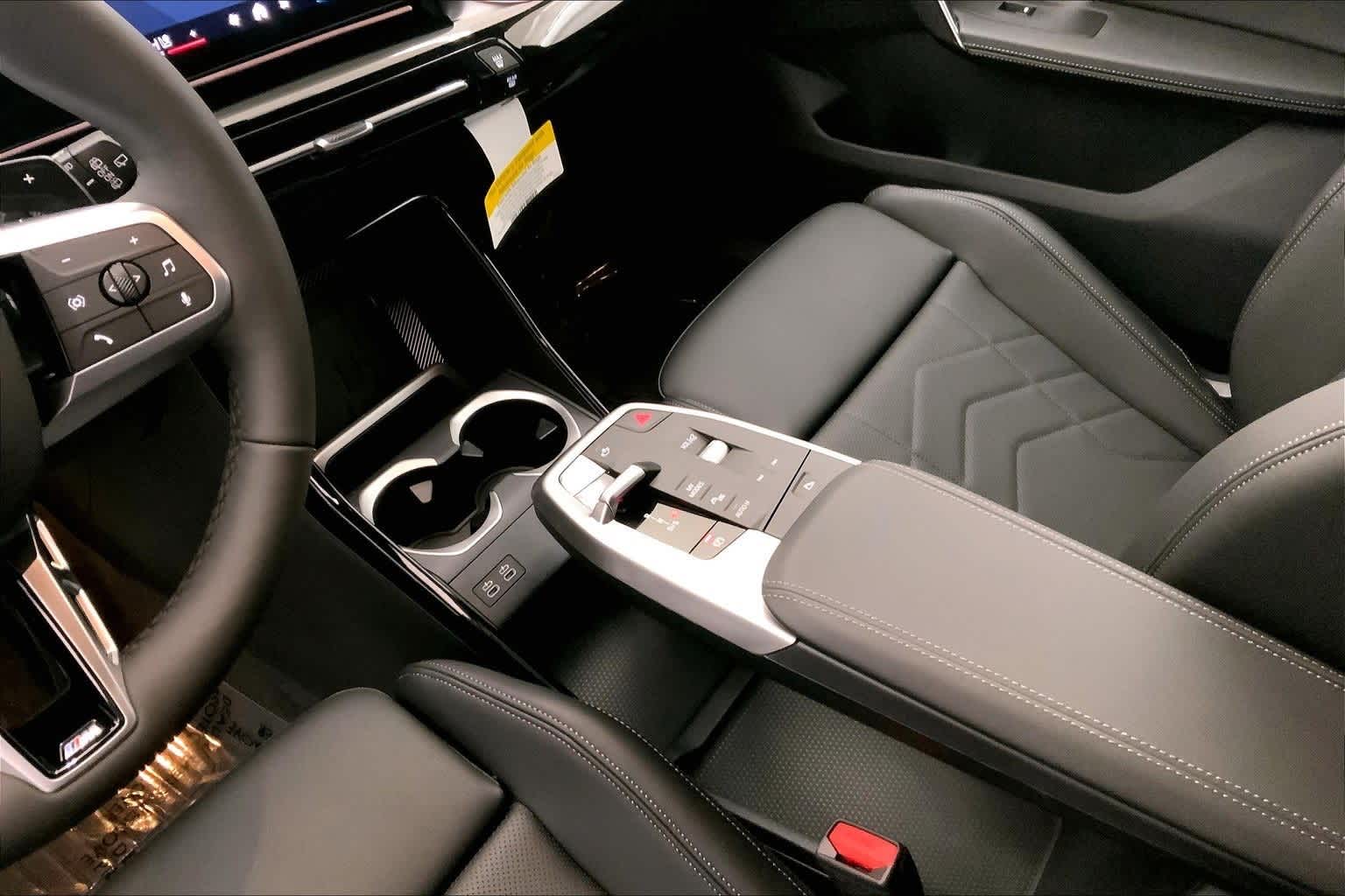 Thumbnail: 2026 BMW X1 - 17