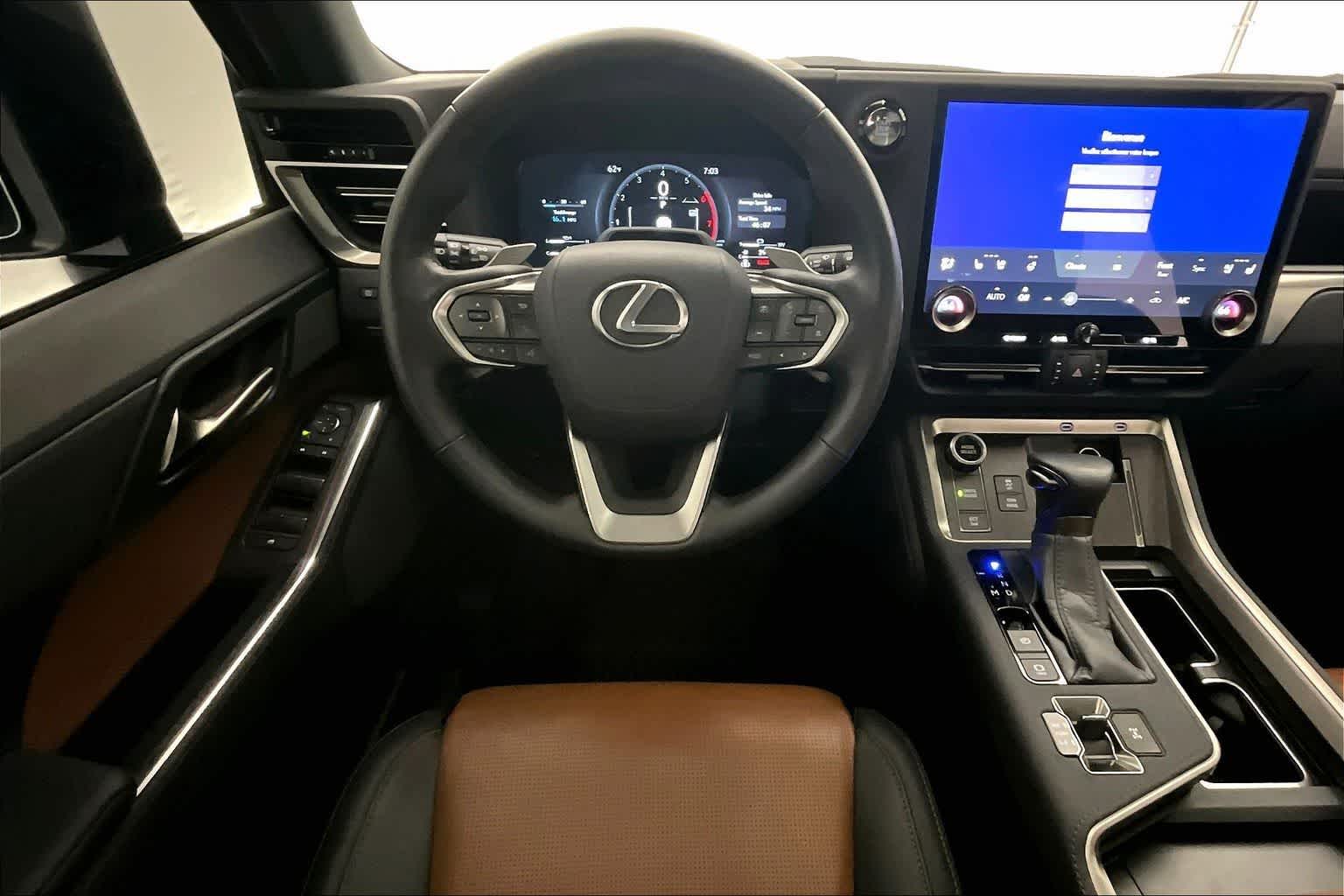 Thumbnail: 2024 Lexus GX - 14