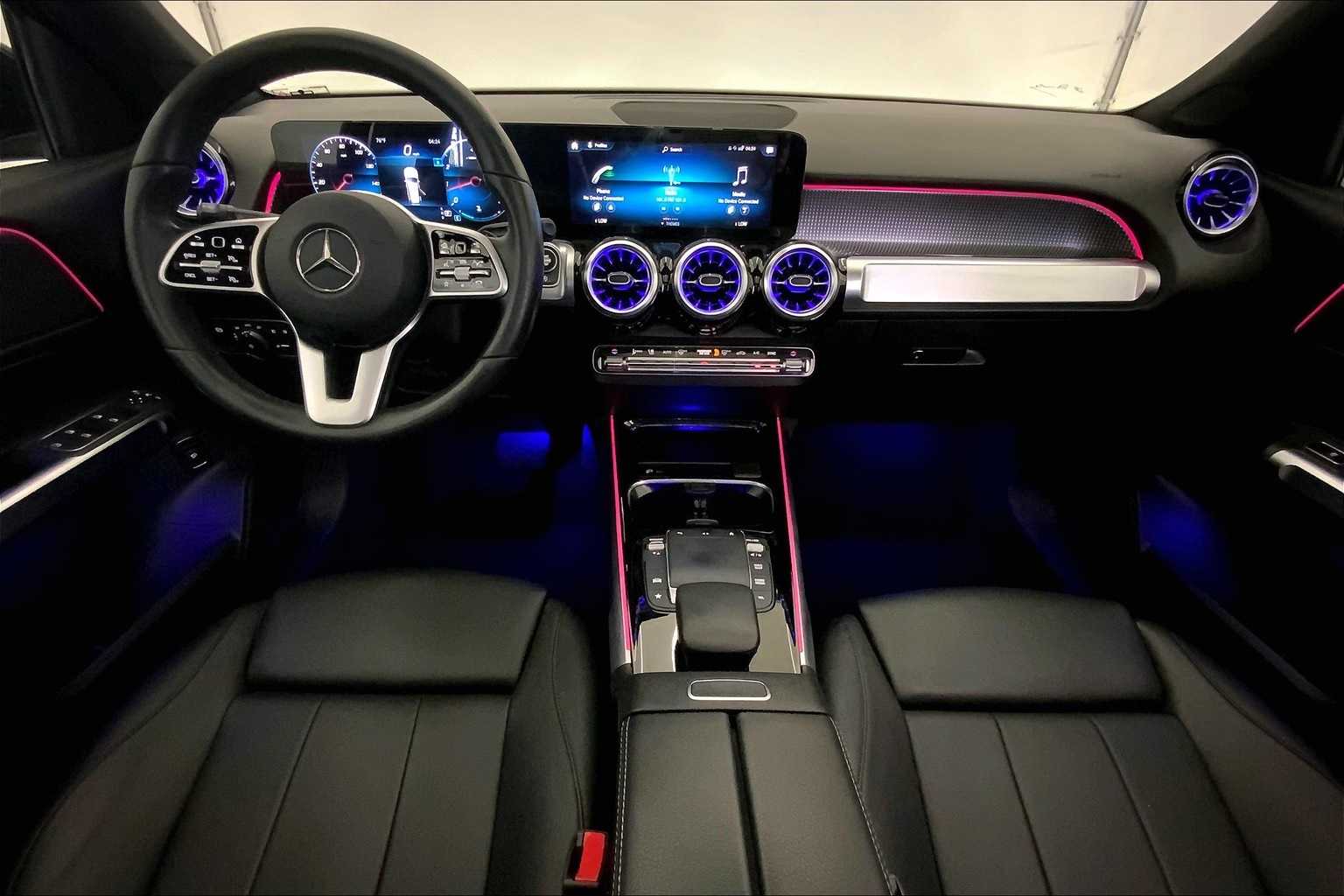 Thumbnail: 2022 Mercedes-Benz GLB - 10