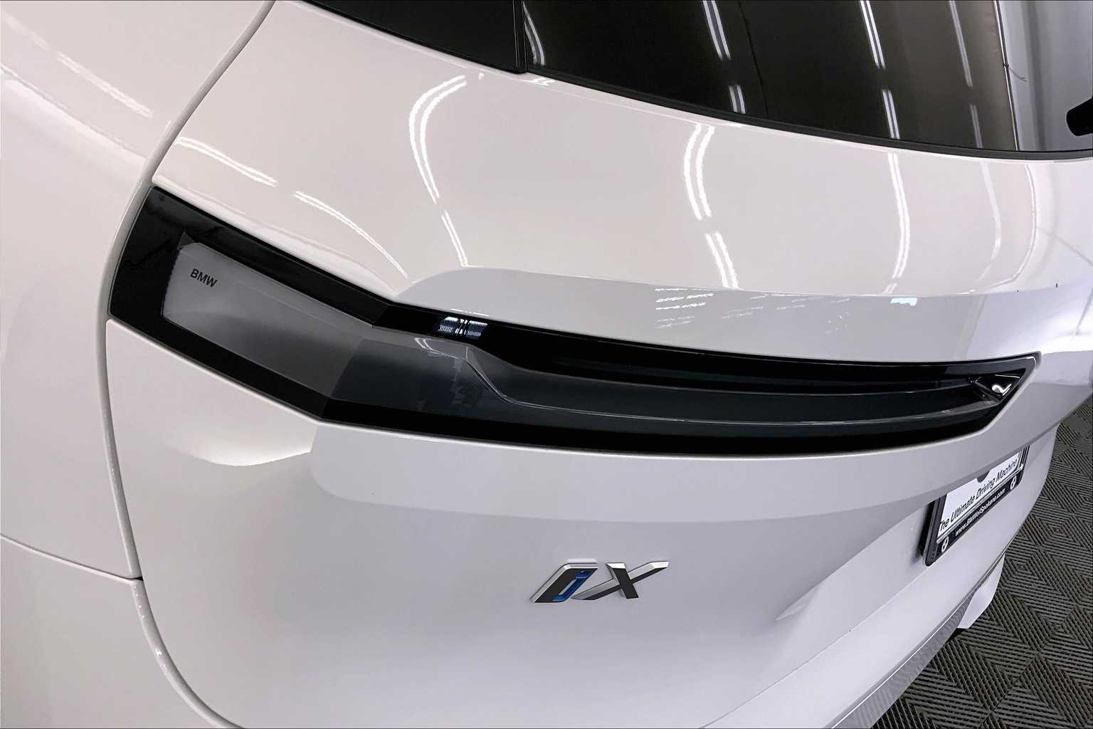 Thumbnail: 2024 BMW iX - 32