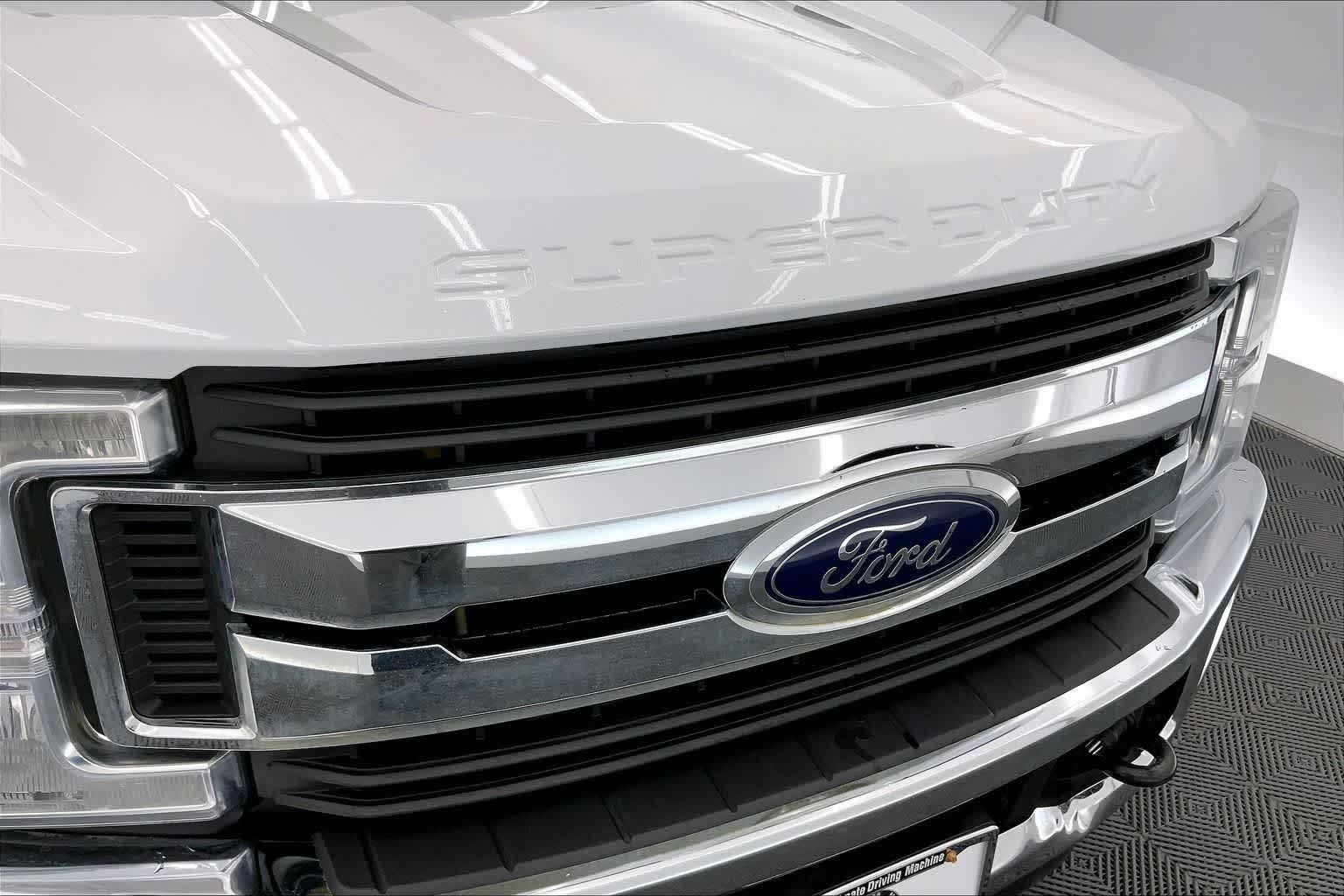 Thumbnail: 2019 Ford F-250 - 33