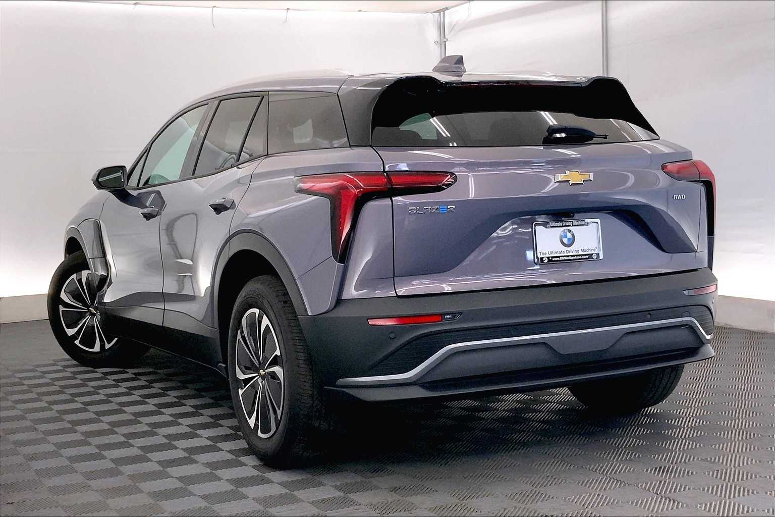 Thumbnail: 2024 Chevrolet Blazer EV - 4