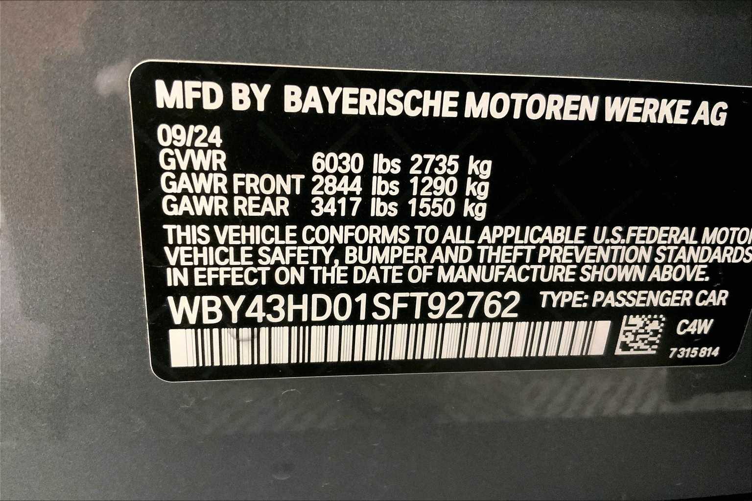 Thumbnail: 2025 BMW i4 - 20