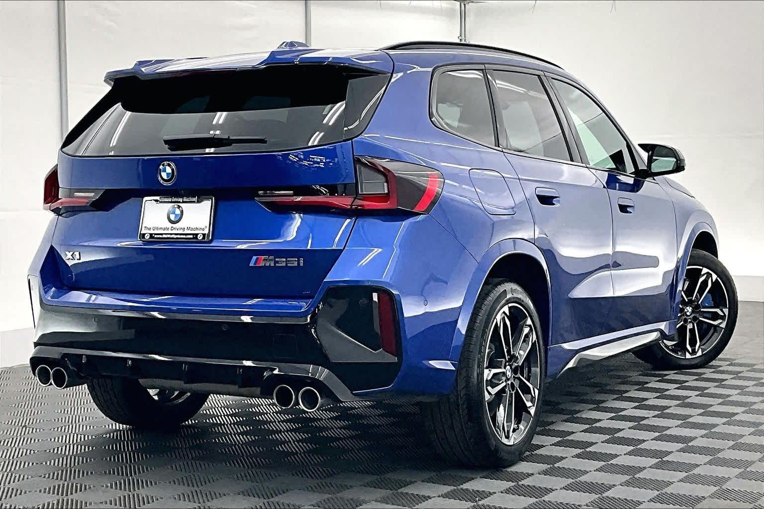 Thumbnail: 2025 BMW X1 - 22