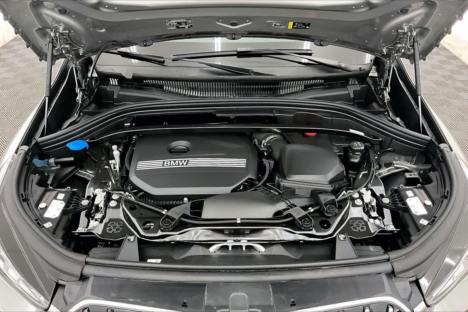 Thumbnail: 2026 BMW X1 - 9