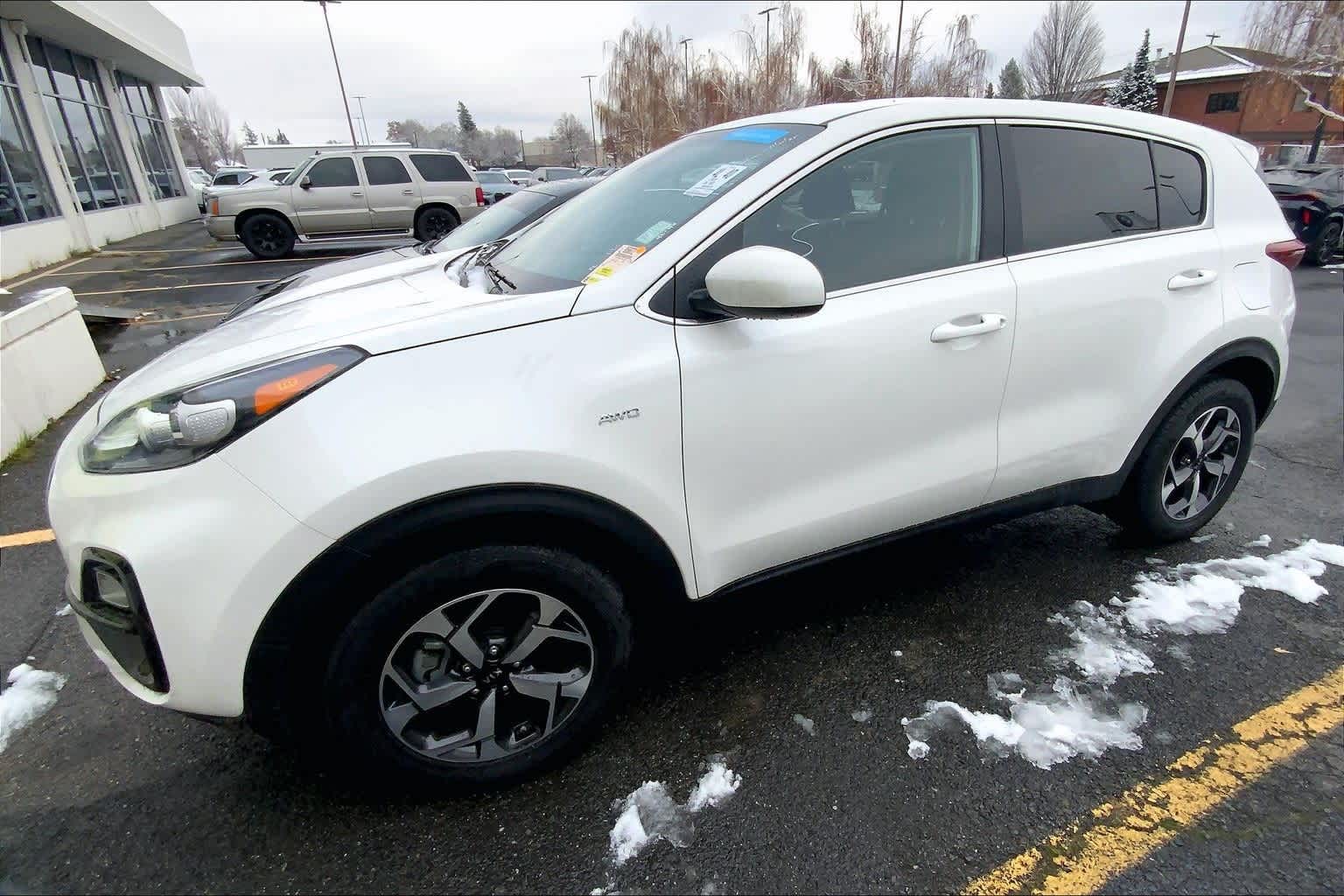 Thumbnail: 2022 Kia Sportage - 3