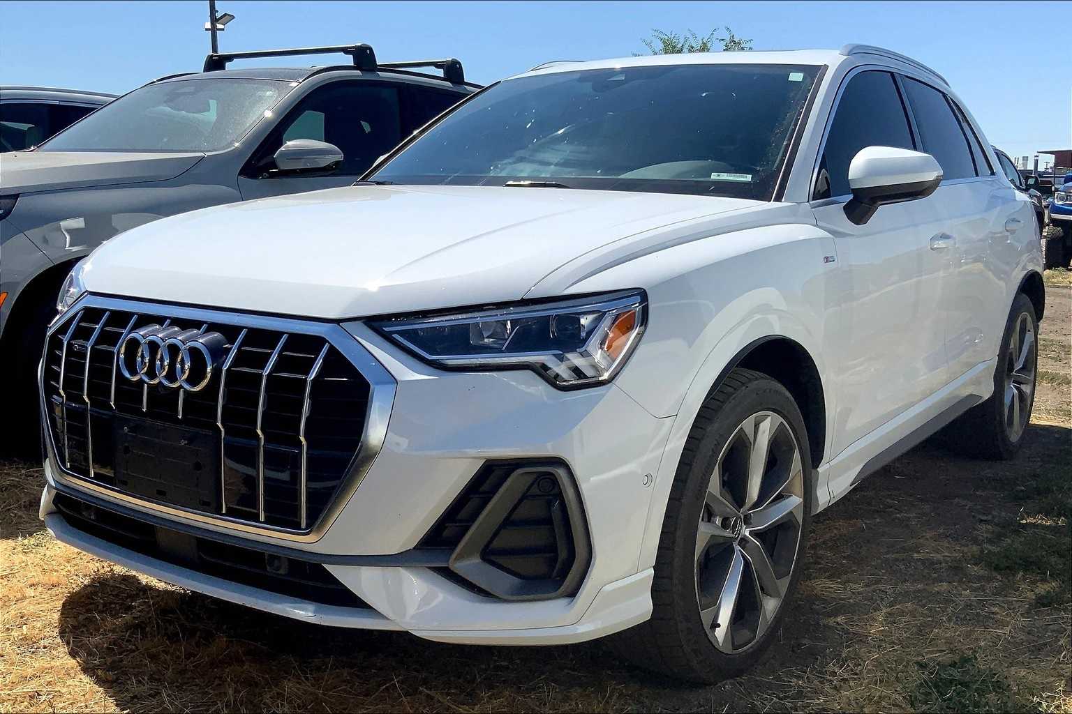 Thumbnail: 2020 Audi Q3 - 1
