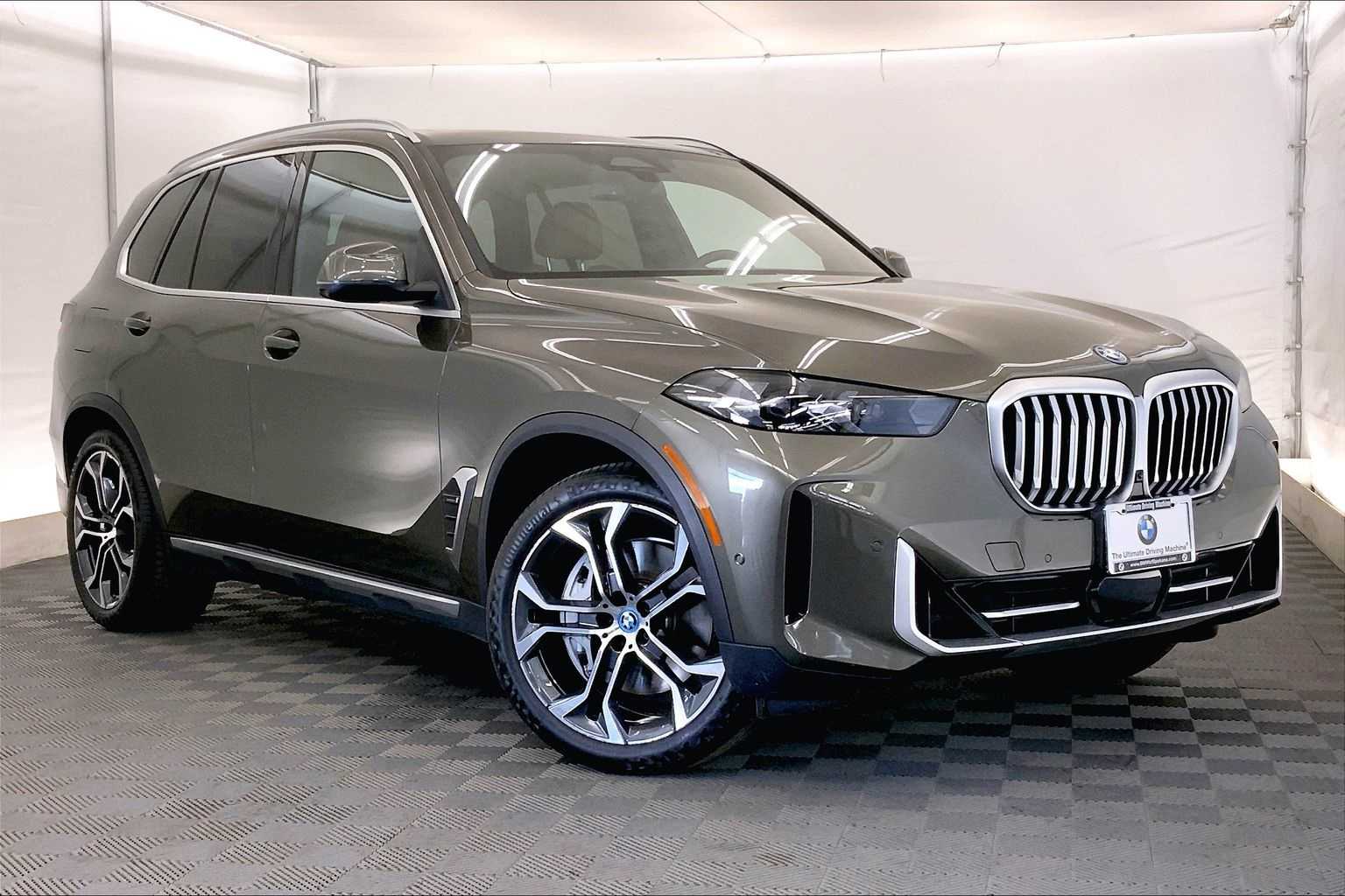 Thumbnail: 2024 BMW X5 - 21