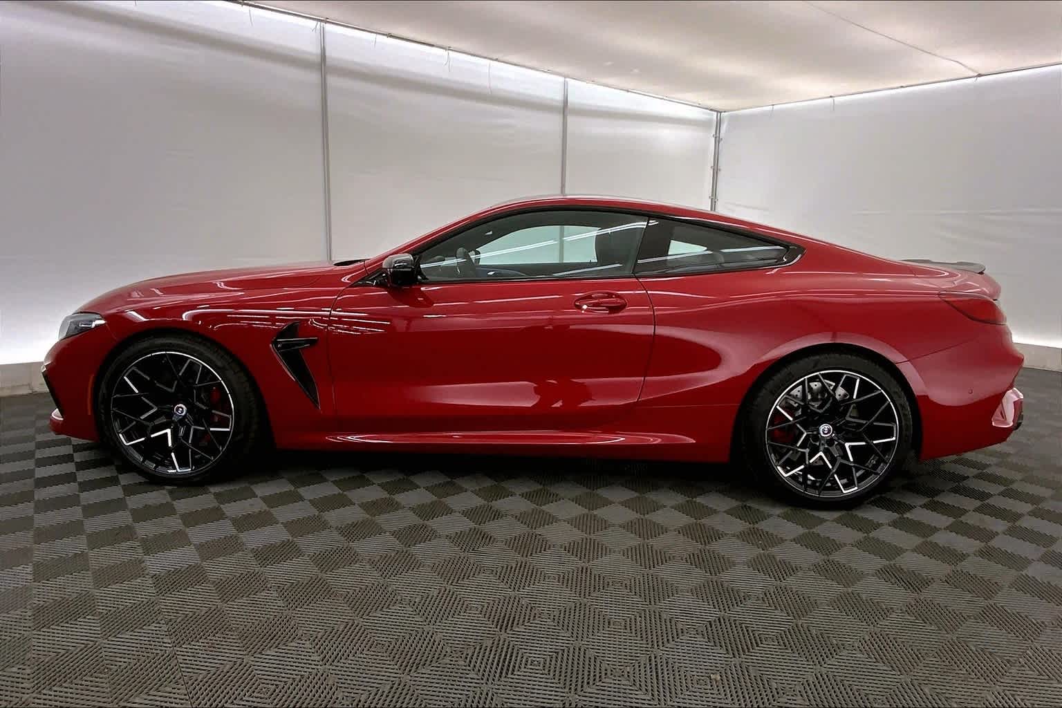Thumbnail: 2024 BMW M8 - 3