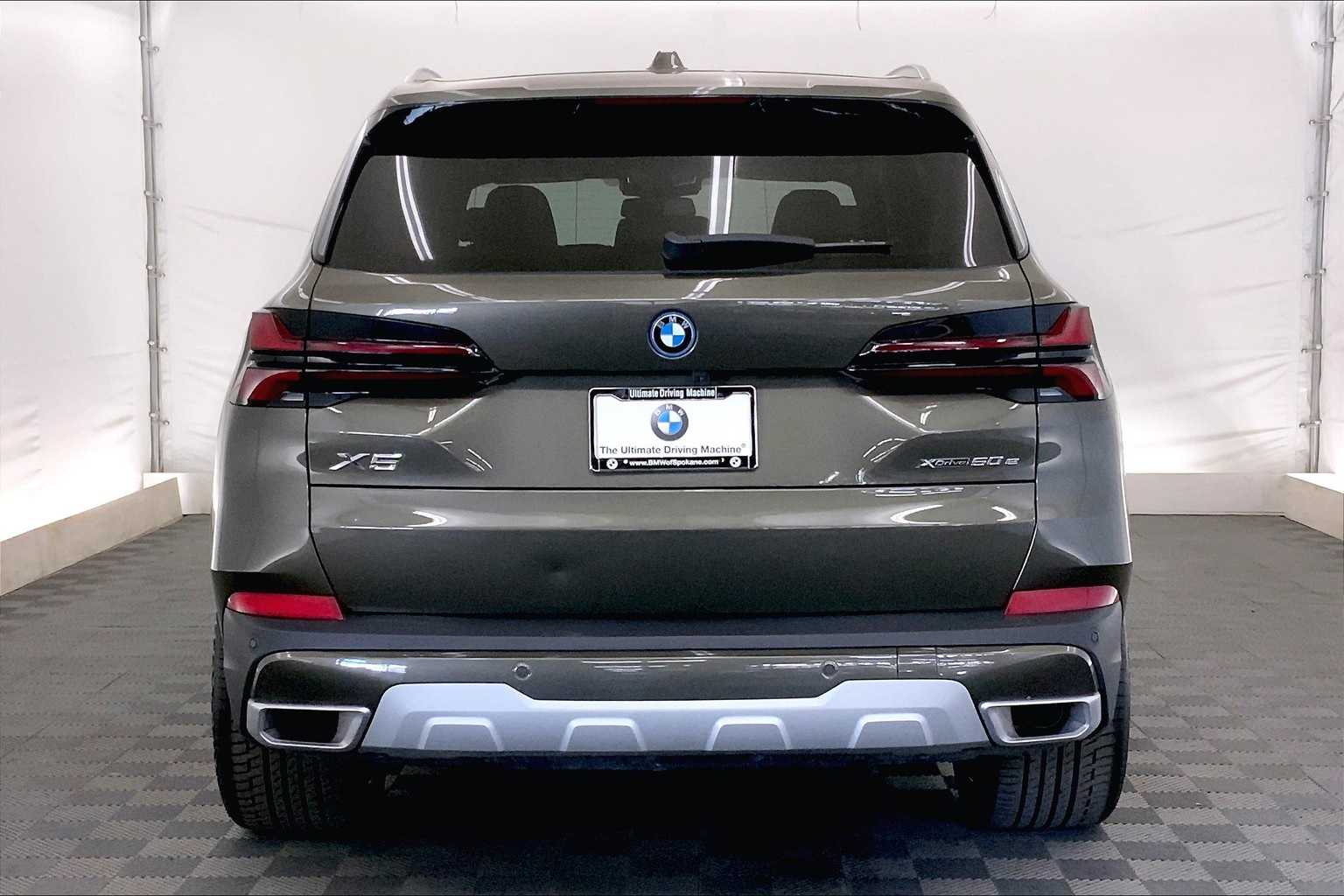 Thumbnail: 2024 BMW X5 - 5