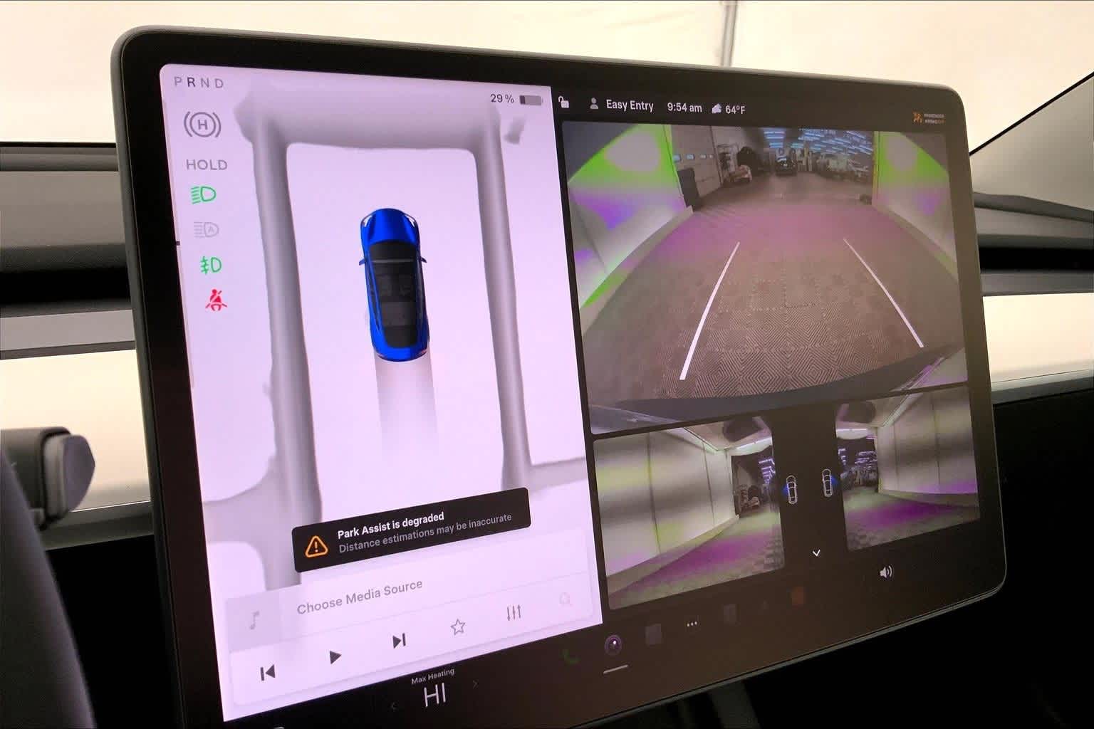 Thumbnail: 2022 Tesla Model 3 - 26