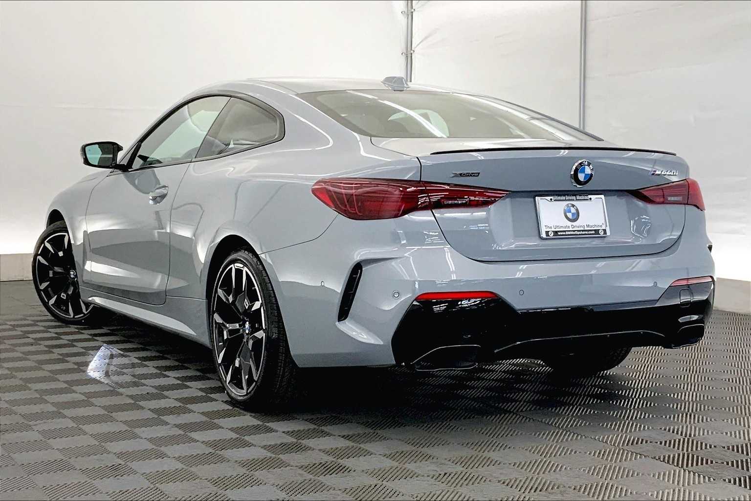 Thumbnail: 2026 BMW 4 Series - 4