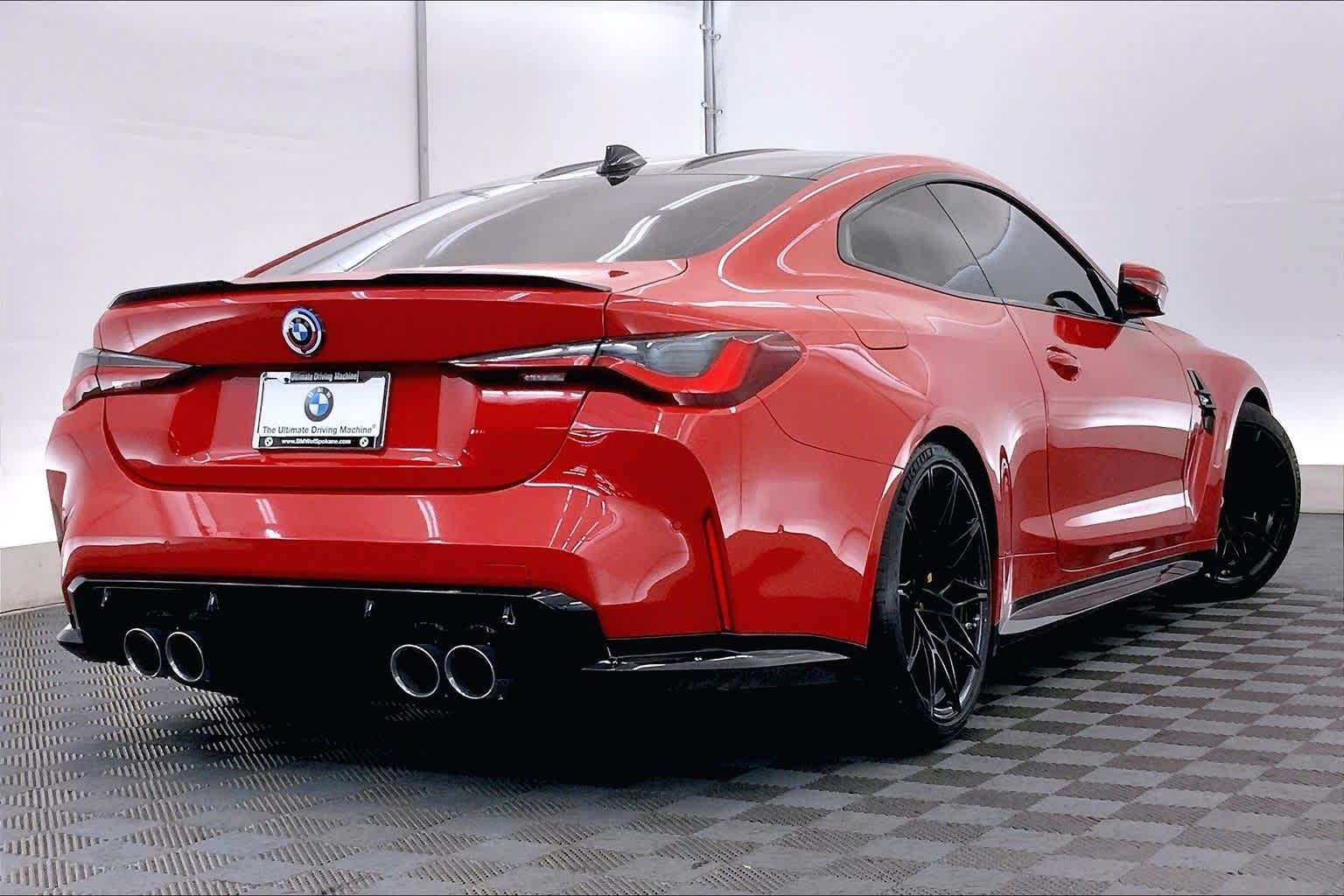 Thumbnail: 2023 BMW M4 - 21