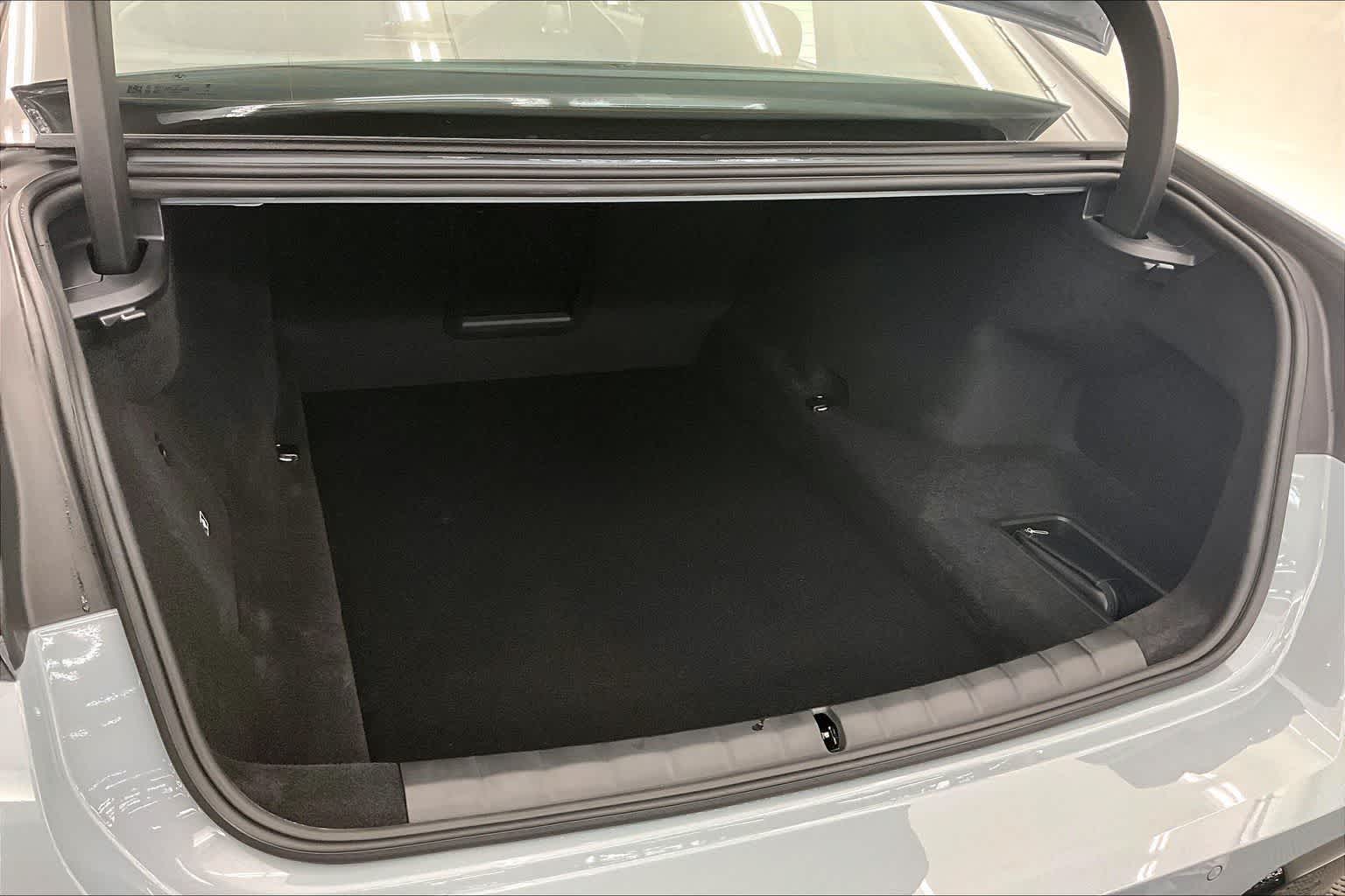 Thumbnail: 2026 BMW 7 Series - 19