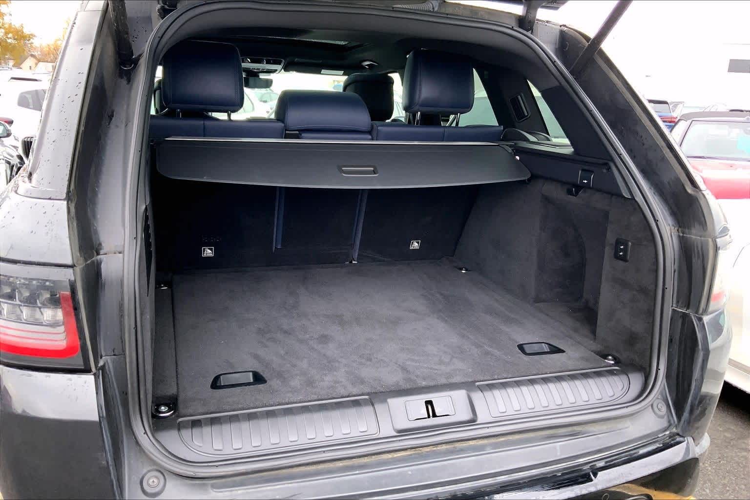 Thumbnail: 2020 Land Rover Range Rover Sport - 19