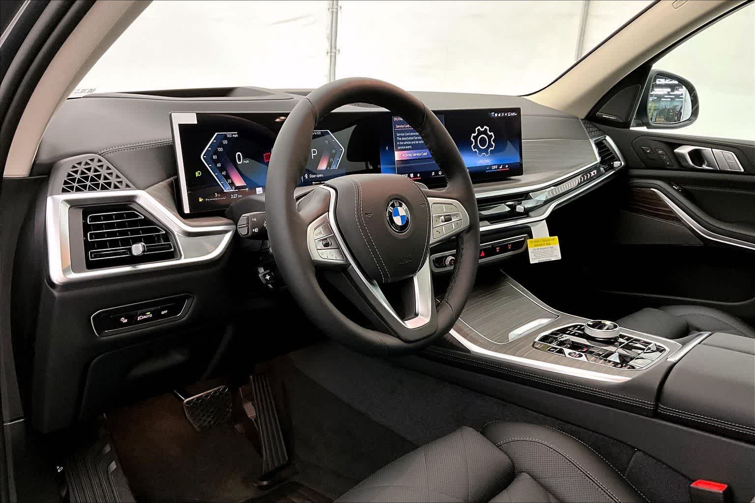 Thumbnail: 2026 BMW X7 - 2