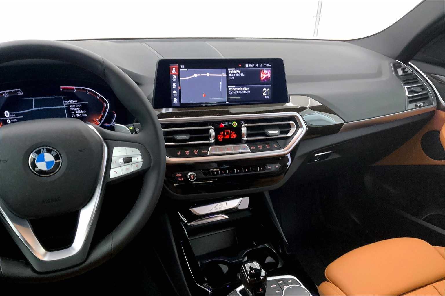 Thumbnail: 2024 BMW X3 - 15