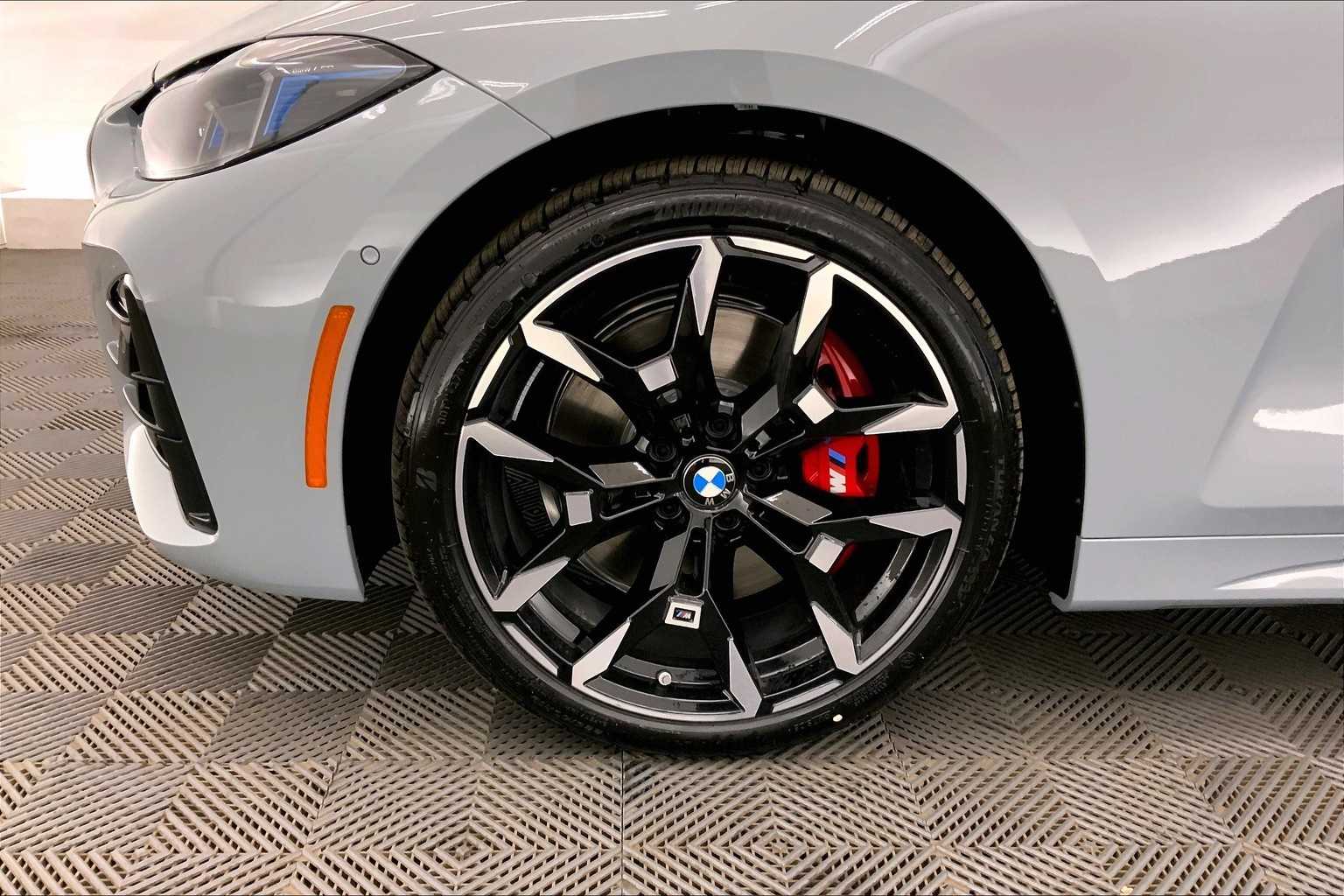 Thumbnail: 2026 BMW 4 Series - 8