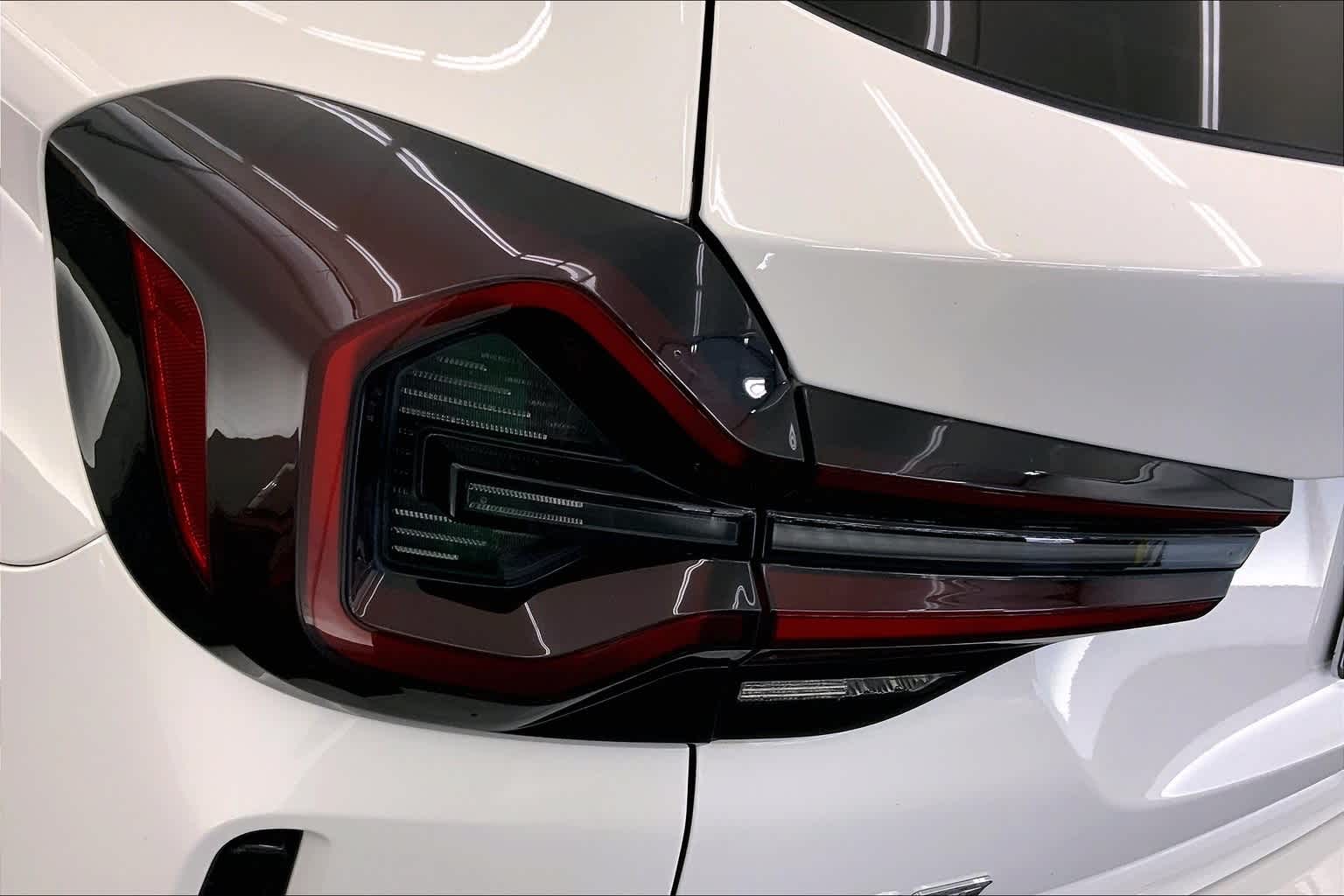 Thumbnail: 2022 BMW X3 - 32