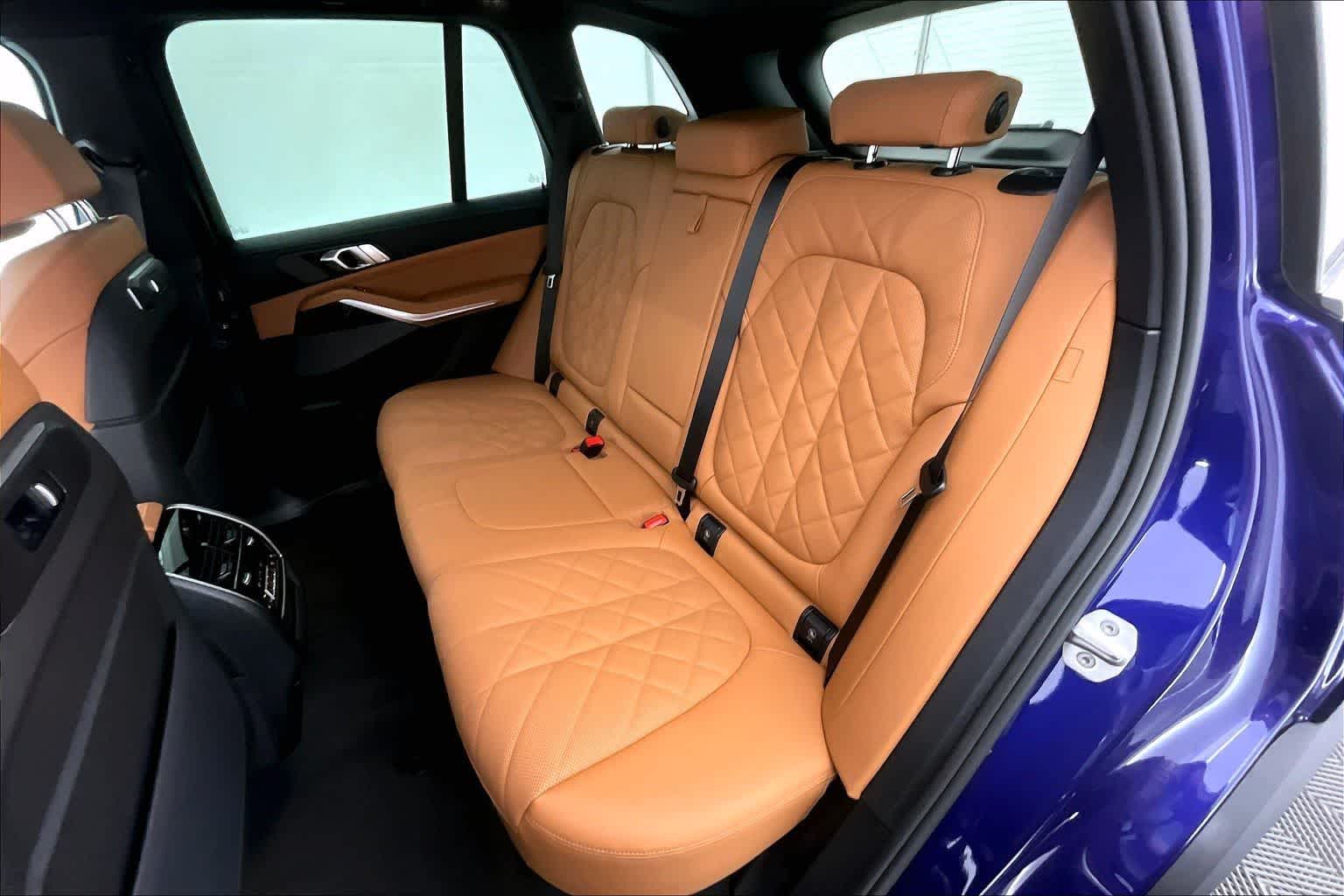 Thumbnail: 2026 BMW X5 - 13