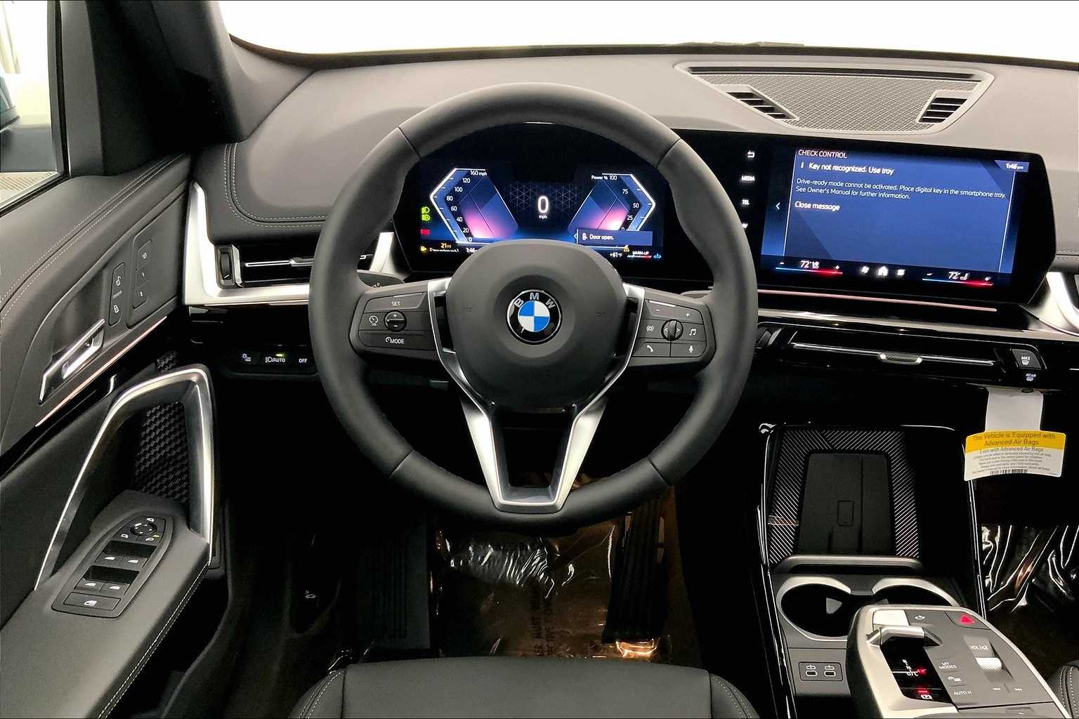 Thumbnail: 2025 BMW X1 - 15