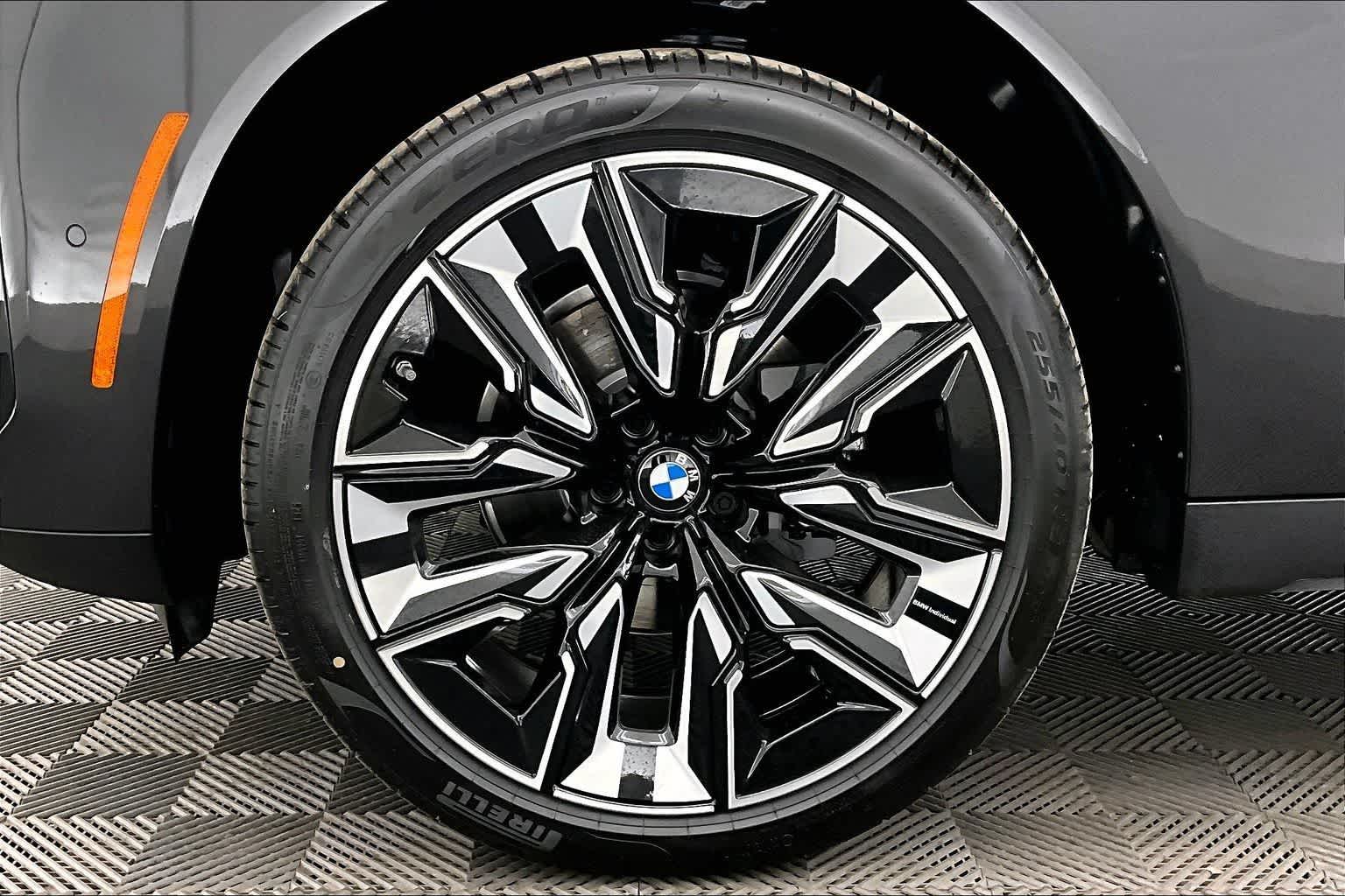 Thumbnail: 2026 BMW X3 - 8