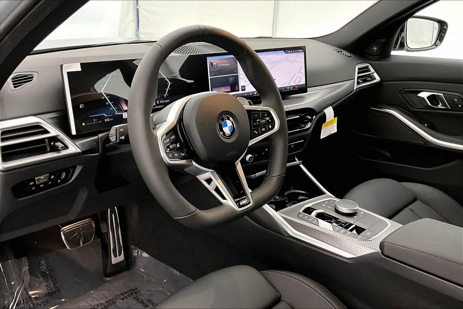 Thumbnail: 2026 BMW 3 Series - 2
