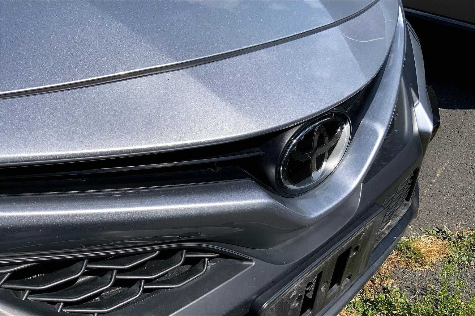 Thumbnail: 2023 Toyota Camry - 17