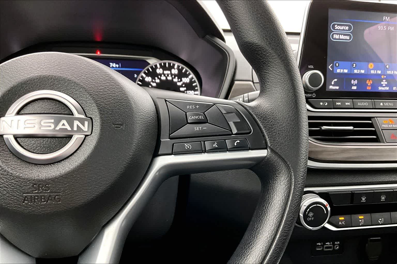 Thumbnail: 2025 Nissan Altima - 25