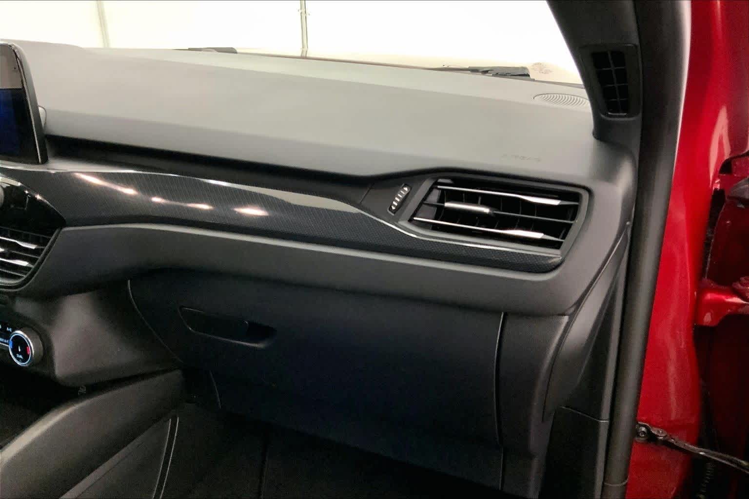 Thumbnail: 2024 Ford Escape - 23