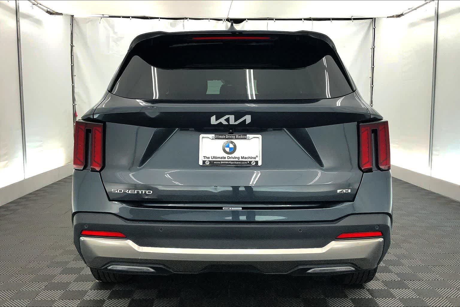 Thumbnail: 2024 Kia Sorento - 5