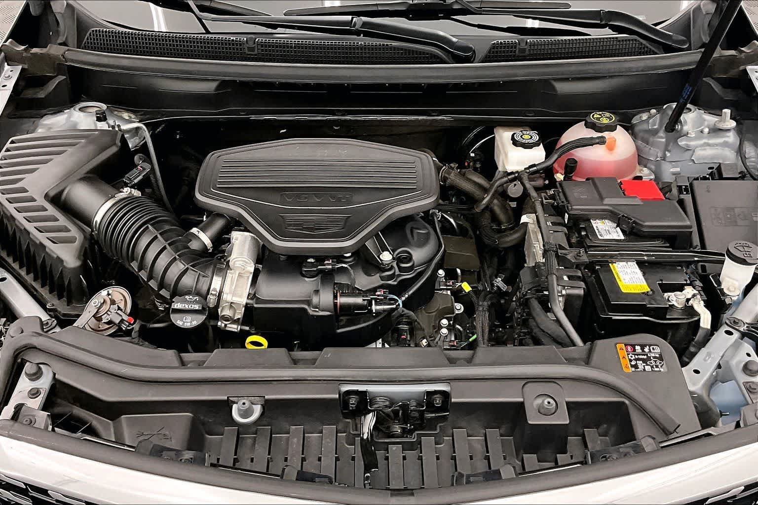 Thumbnail: 2023 Cadillac XT5 - 9