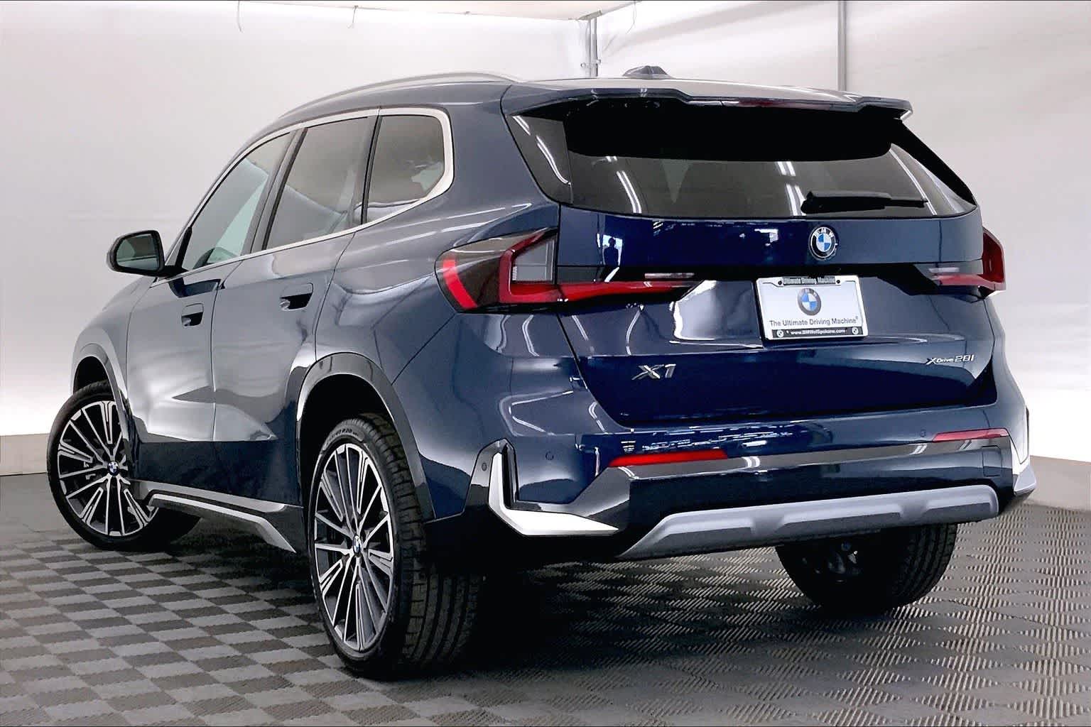Thumbnail: 2026 BMW X1 - 4